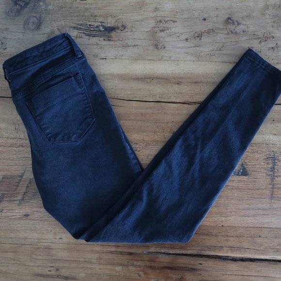 Mossimo Supply Co. Denim - MOSSIMO BLACK MID RISE JEGGING SIZE 4